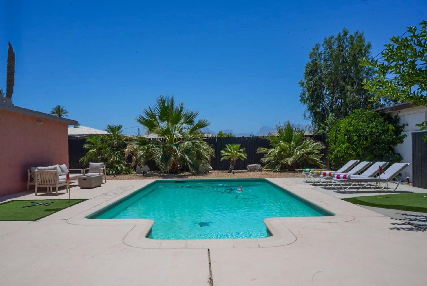 The Pink Cactus - Desert Retreat - Luxe Pool, Golf & Game Room Indio Buitenkant foto